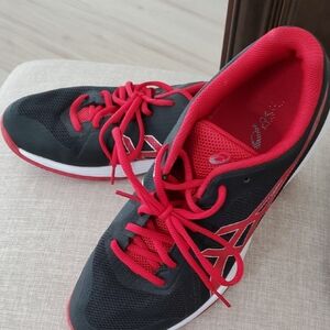 Asics Women's Black and Red Athletic Shoes Gel Tactic